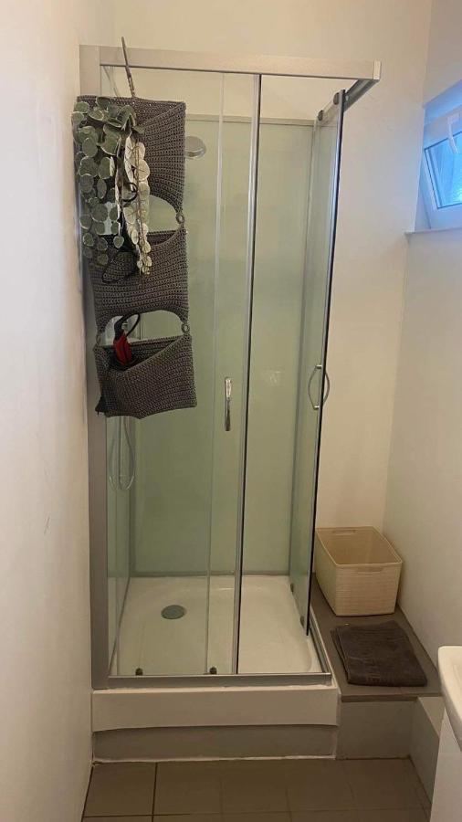 Bergone Apartment Njarthvik Luaran gambar